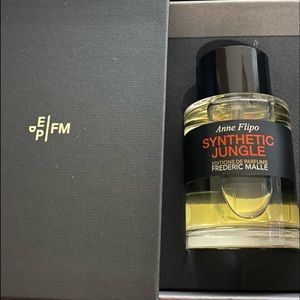 Federic Malle Synthetic Jungle perfume
